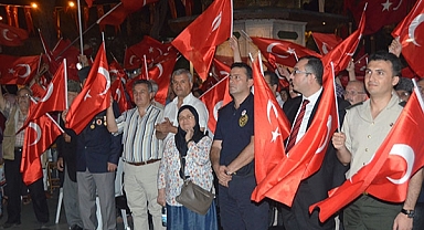 FOTOĞRAFLARLA 15 TEMMUZ (NAZİLLİ)