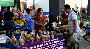 MARSİAS ÜRÜNLERİNİN SATIŞI ESKİ PEYNİR HALİ’NDE DE BAŞLADI