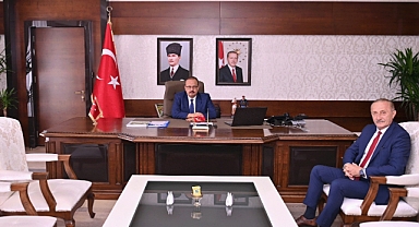 BAŞKAN ATABAY’DAN AYDIN VALİSİ CANBOLAT’A HAYIRLI OLSUN ZİYARETİ