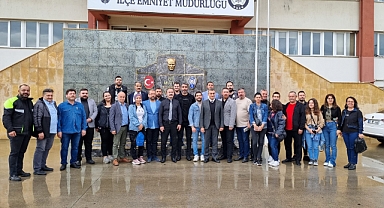 Gazeteciler Emniyet’i ziyaret etti