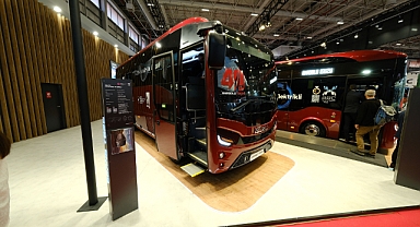 Anadolu Isuzu, yenilikçi ve çevreci araçlarıyla Busworld Türkiye Fuarı'ndaydı