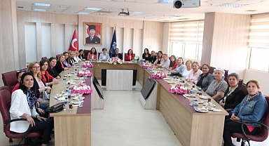 CHP KADIN KOLLARI’NDAN BAŞKAN ÇERÇİOĞLU'NA NEZAKET ZİYARETİ