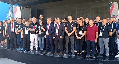 AHEKON İÇİN ANTALYA’DA TOPLANAN AİLE HEKİMLERİ YENİ YÖNETMELİĞE TEPKİ GÖSTERDİ