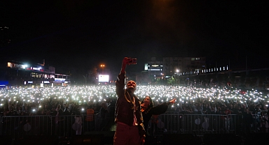 SAGOPA KAJMER VE AFRA AYDIN'I CUMHURİYET BAYRAMINDA COŞTURDU