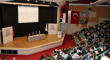 ADÜ'de “Türkiye Cumhuriyeti’nin Kuruluş Destanı” Adlı Panel Düzenlendi