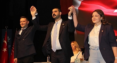 CHP’de gençler Sosyal Kılıç dediler