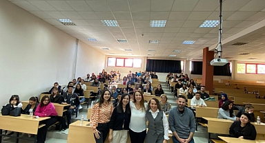 Nazilli SHMYO’da ‘Fizyoterapi Bölüm Söyleşisi’ Düzenlendi