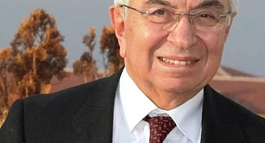 İçişleri Eski Bakanı Nahit Menteşe Hayatını Kaybetti