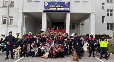 İl Jandarma Komutanlığından Çocuklara Sürpriz