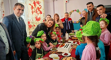 Şenlik Havasında Yerli Malı Haftası Kutlandı