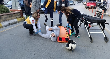 Kırmızı Işıkta geçti motosiklet çarptı