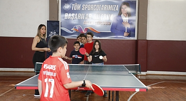 BAŞKAN ÇERÇİOĞLU MİNİK SPORCULARIN YANINDA