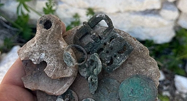 DÜZENLENEN OPERASYONDA ROMA VE BIZANS DÖNEMİNE AİT ESERLER BULUNDU