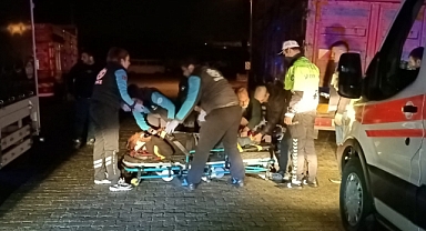 Motosikleti ile park halindeki kamyona çarptı