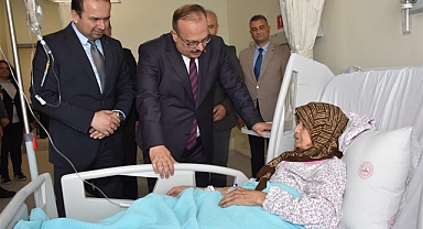 Vali Canbolat Yeni açılan Çine Devlet Hastanesini ziyaret etti