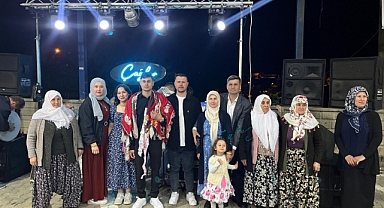 YAYLAPINARIN GENÇLERİ ASKERE GİDİYOR