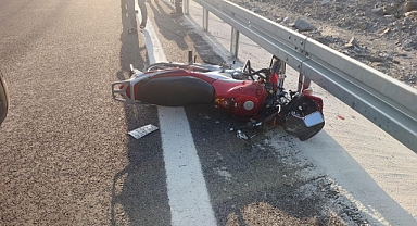 AYDIN DENİZLİ OTOYOLUNUN YENİPAZAR MEVKİNDE MEYDANA GELEN KAZADA İLGİNÇ DETAY