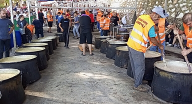 KARQCASU'DA DEDEBAĞ KEŞKEK HAYRI BU YILDA DEVAM ETTİ