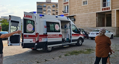 Nazilli'de 71 Yaşındaki Kadın Evinde Mahsur Kaldı, Komşusu Kurtardı