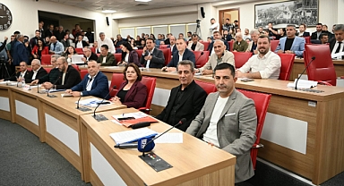 BAŞKAN ÖMER GÜNEL: “BÜYÜKŞEHİR’İN YÜKÜNÜ ALIYORUZ, ASLİ GÖREVLERİNE ODAKLANSIN”