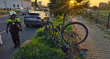 KARAYOLUNDA GELEN ACI ÖLÜM