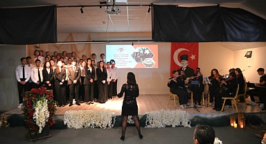 KUŞADASI’NDA 24 KASIM ÖĞRETMENLER GÜNÜ KUTLANDI