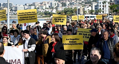 KUŞADASI'NDA '3 ARALIK DÜNYA ENGELLİLER GÜNÜ' KUTLANDI