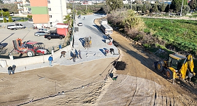Nazilli Belediyesi’nden Yeşil Mahalle’ye 5 bin metrekarelik yol yatırımı