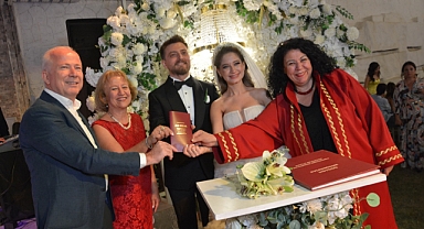 2025 YILINDA 985 ÇİFT MUTLULUĞA EVET DEDİ