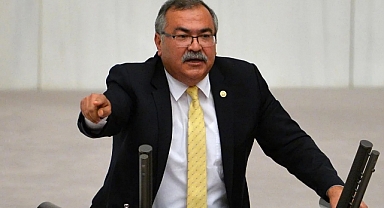 BÜLBÜL DENİZLİ MİTİNGİNDE SESLENDİ 