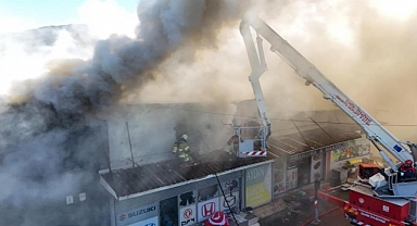 Buca'daki iş yeri yangını kontrol altına alındı   