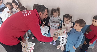 EFELER’DEN MİNİKLERE AFET BİLİNCİ EĞİTİMİ