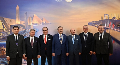 MISIR’DA GERÇEKLEŞEN FORUMA NURİ ARSLAN’DA KATILDI