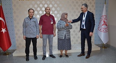 TEMİZLİK PERSONELİNDEN ÖRNEK DAVRANIŞ