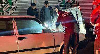 ALEVLER ARACI BİR ANDA SARDI