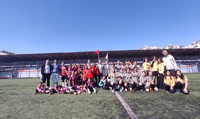  Aydın'da Küçükler Futbol İl Birinciliği tamamlandı