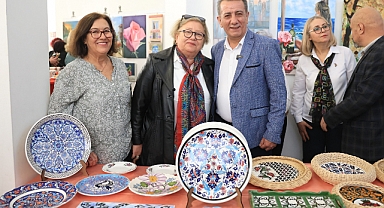 BAŞKAN ANIL YETİŞKİN EFELER’İN SANAT SERGİSİNİ AÇTI