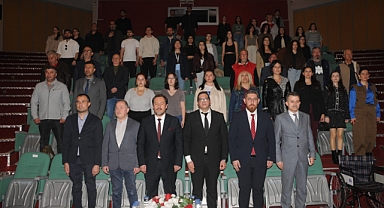 Gazeteci ve Gazeteci Adaylarına Dijital dünya eğitimi