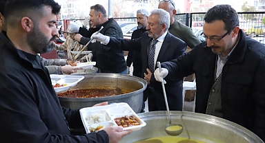 Nazilli Belediyesi Şirinevler Mahallesi’nde iftar programı düzenledi