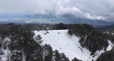  Paşa Yaylası beyaza büründü   