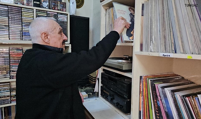 TEKNOLOJİYE DİRENEN TEK MÜZİK MARKET EFES PLAK 50. YILINI KUTLUYOR