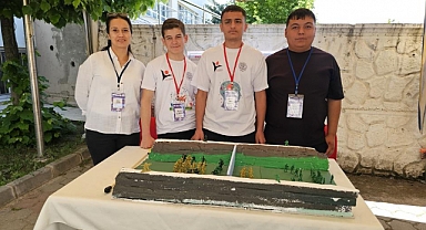 Nazilli'de İmam Hatip Lisesi bilim fuarı düzenledi   