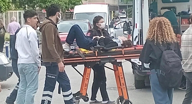 Ticari araç ile motosiklet çarpıştı: 1 yaralı   